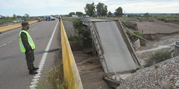 Con un baypass, habilitaron el transito en la ruta 40