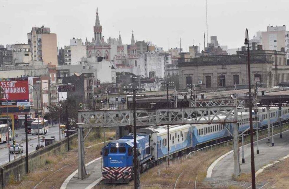 Anuncian la venta de pasajes de tren para viajar de Retiro a Rosario entre abril y mayo