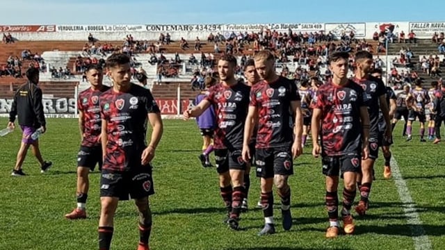 Sporting igualó 1 a 1 con Tiro en un final con polémica.