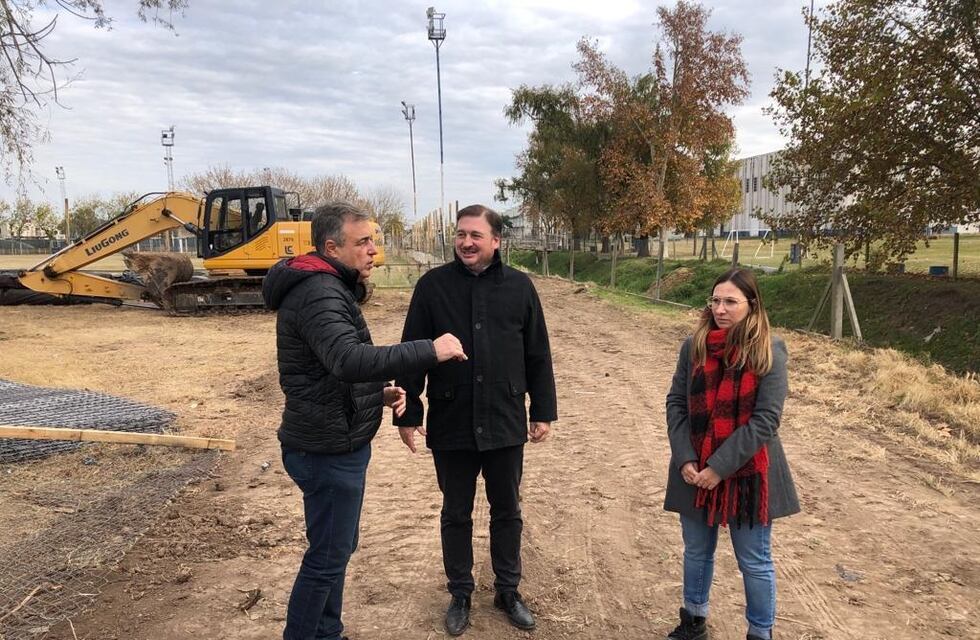 Recorrida por la obra del entubado del Canal Sur en la zona de Ben Hur