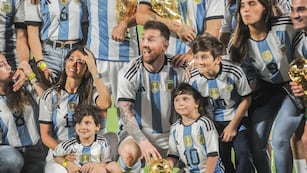 La familia se reunió en Argentina luego la primera parte de la gira de la Selección por Asia.