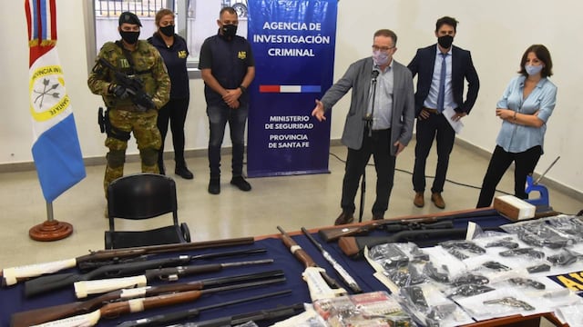 La investigación sobre el uso de escopetas, rifles y pistolas se desprende de las denuncias de balaceras y otros delitos.