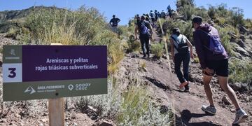 El nuevo sendero fue habilitado este sábado por una caminata que encabezó el intendente de Godoy Cruz Tadeo García Zalazar.