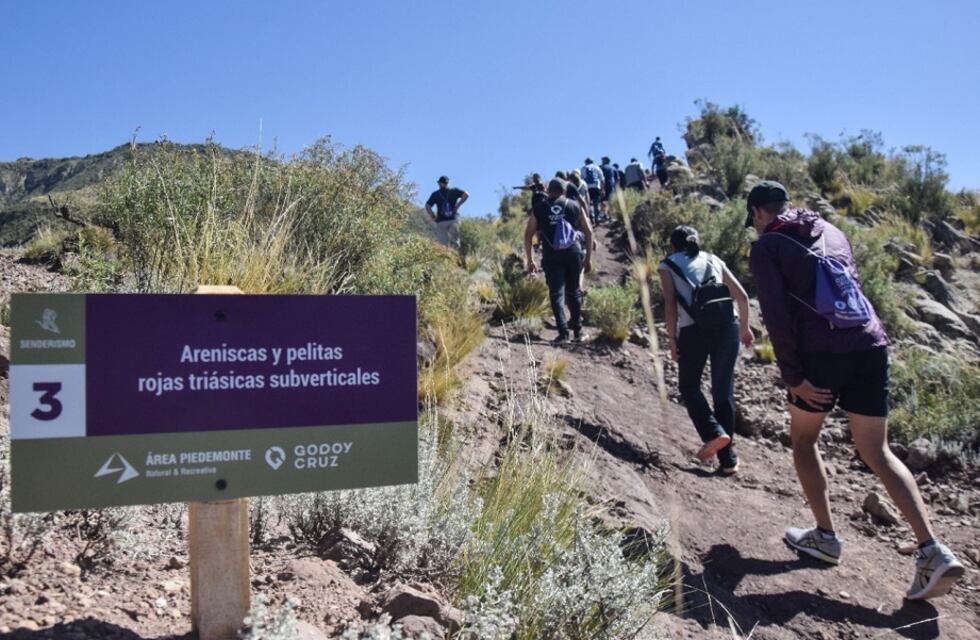 Mendoza cuenta con un nuevo sendero geológico turístico en el piedemonte de Godoy Cruz