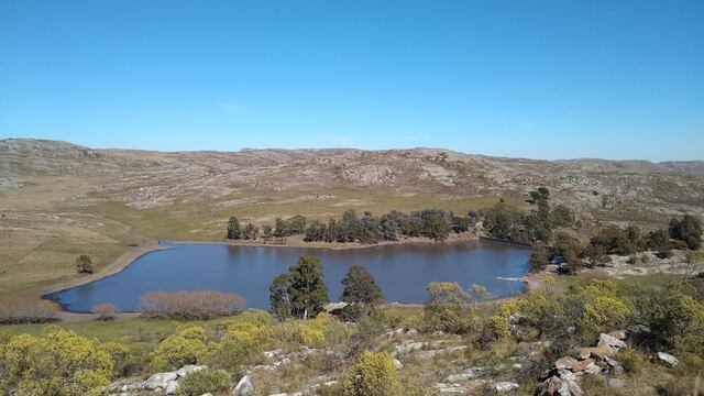 Boca de las Sierras, Azul