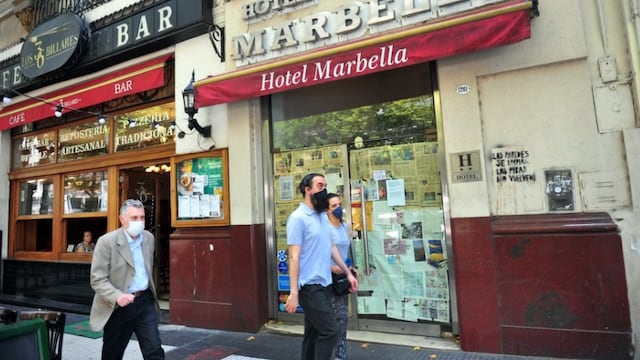 Cerraron más de 11.800 hoteles y locales gastronómicos.