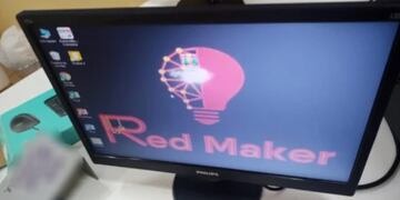 Robó una computadora y alegó que su profesor se la había regalado.