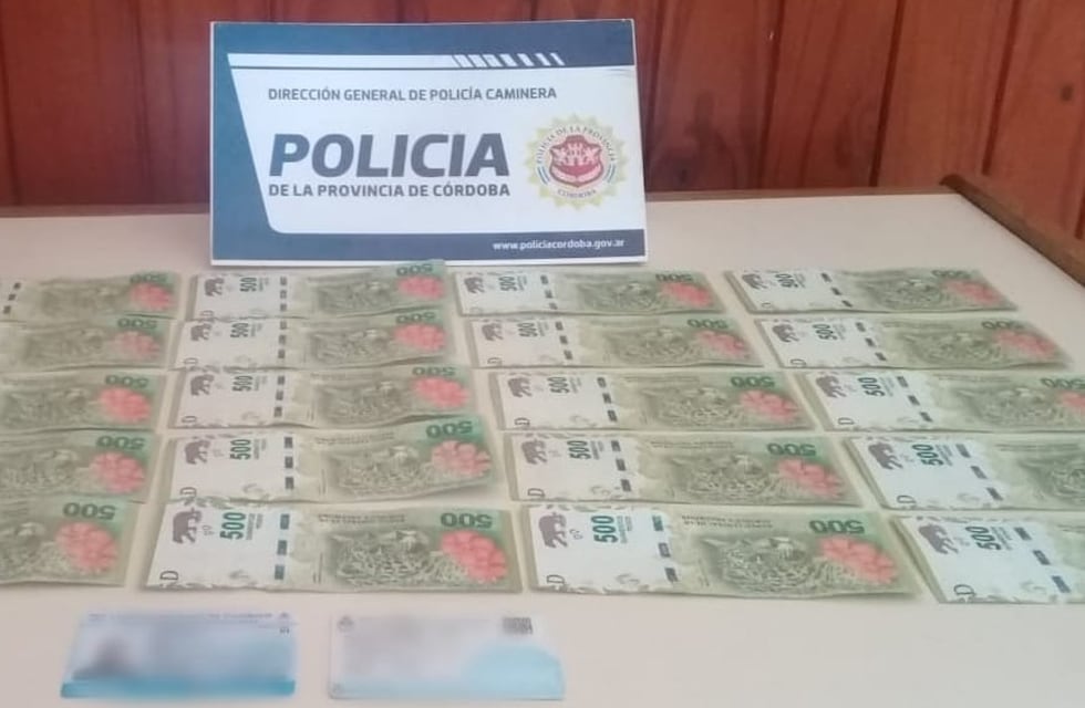 Córdoba: intentó coimear a la Policía Caminera con 10 mil pesos y fue detenido
