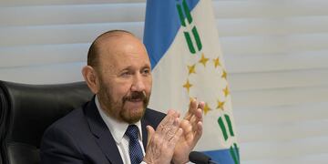 El gobernador de Formosa, Gildo Insfrán, no se vacunó por ser mayor de 60