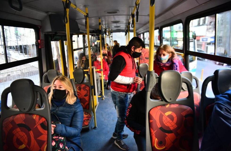 Miércoles feriado: ¿qué servicios estarán disponibles en Córdoba?