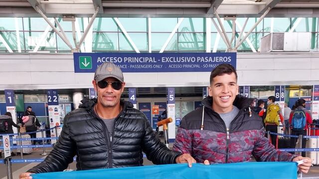 Roberto Palacios y Manuel Butteri rumbo a Rumania. Foto: Facebook