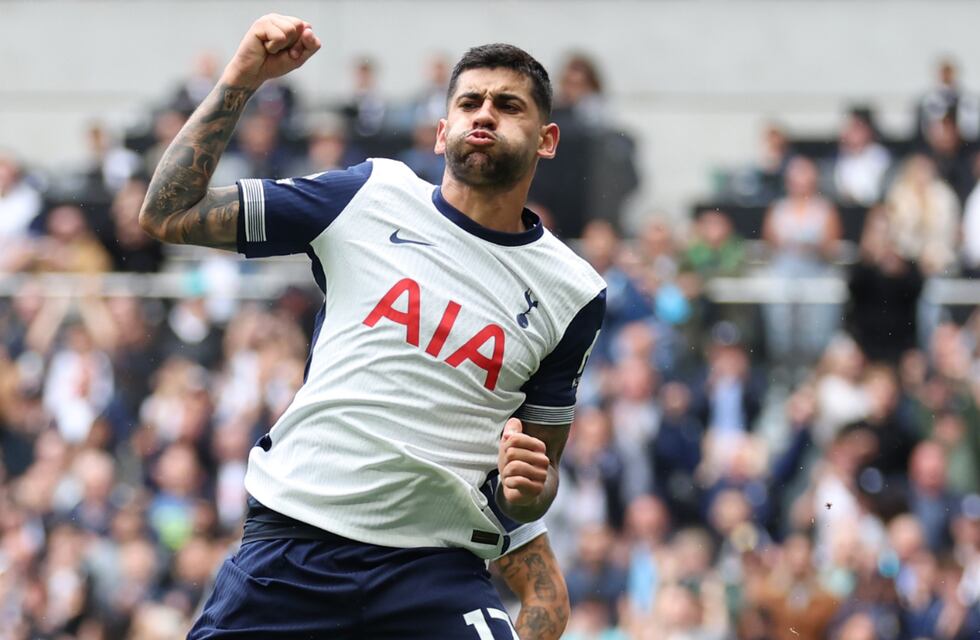 Cuti Romero anotó en la goleada de Tottenham sobre Everton y las redes explotaron: “Superman”