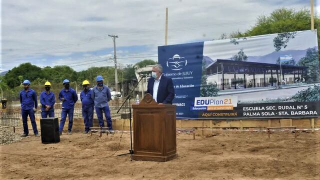Morales puso en marcha la construcción de la secundaria rural de Palma Sola, a 160 km de San Salvador de Jujuy.