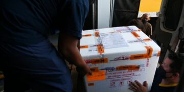 Por el momento se complementará la primera dosis suministrada a 2500 trabajadores sanitarios.
