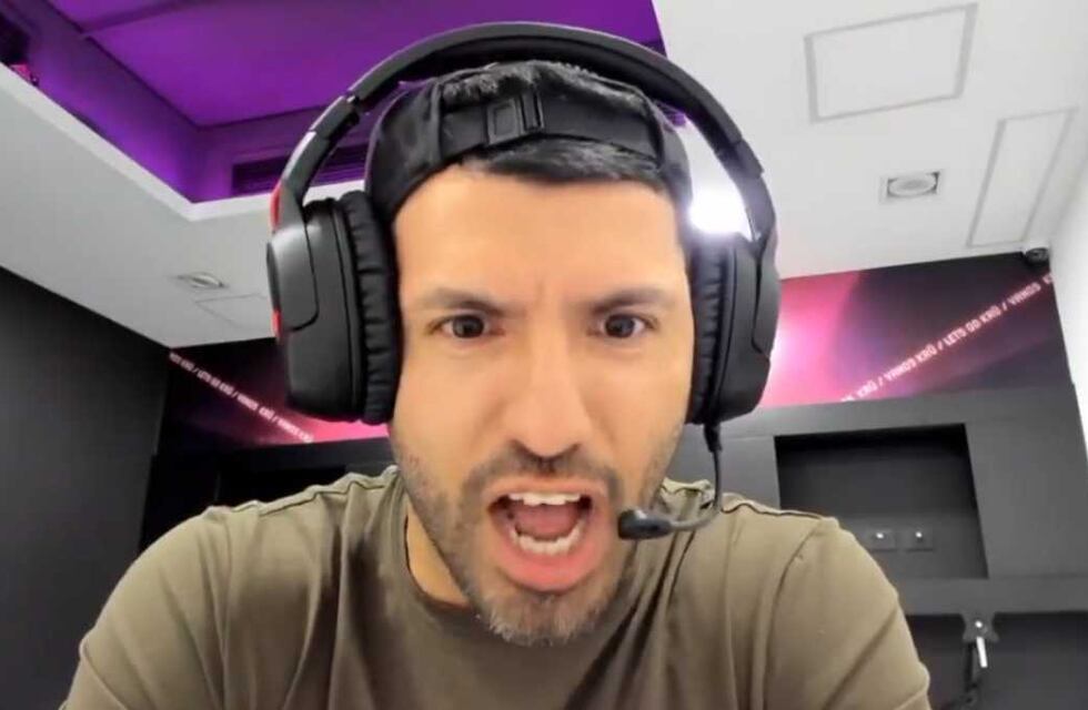 El Kun Agüero se disolvió en elogios para el arquero de Boca, Agustín Rossi