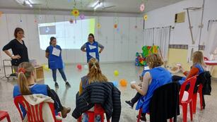 Capacitación a personal de los jardines de infantes