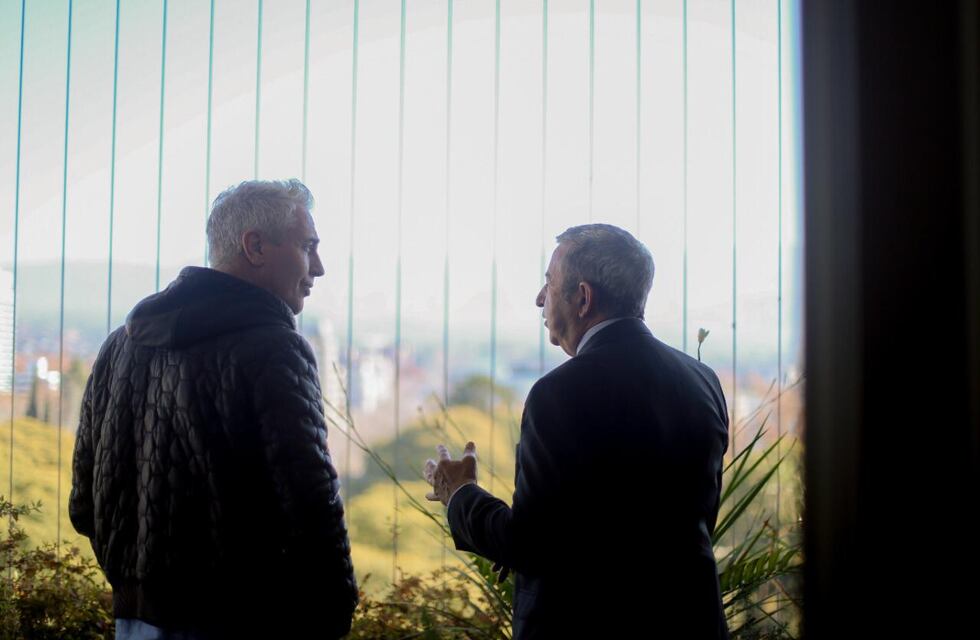 Marley entrevistó a Julio Cobos en la Legislatura de Mendoza