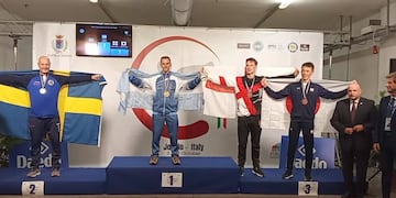 El carlospacense Norbert Ruesch, reconocido tras consagrarse campeón mundial de Taekwon-Do