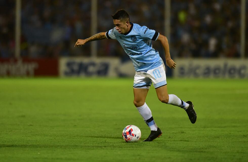 Mariano Miño y su gol, de lo poco rescatable en la derrota de Belgrano