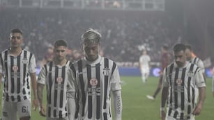 Talleres lo ganaba y terminó perdiendo con Lanús. Y se va quedando sin chances...