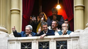 Massa con los cegetistas en Diputados