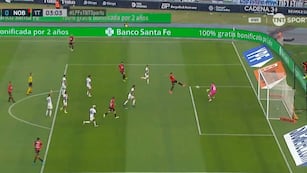 Increíble salvada de Guido Talleres, para mantener el arco de Talleres en cero (Captura)