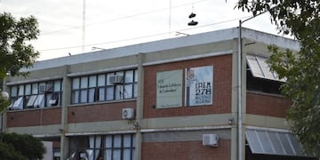 Laboulaye. Fachada del colegio Ipem N° 278 (Imagen ilustrativa/La Voz).