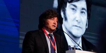 Javier Milei volvió a insistir en "incendiar al Banco Central". Foto: Clarín