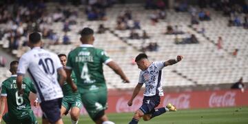 Talleres sigue sin triunfos, y quedó en el puesto once entre 14 equipos.
