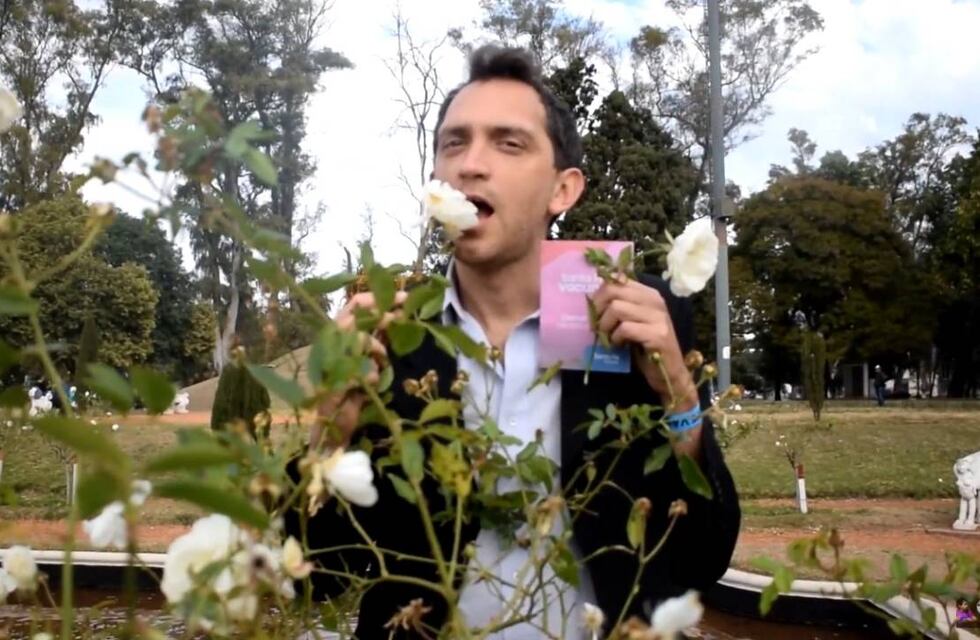 Se vacunó contra el coronavirus e hizo el video “Recuerdo de mi primera dosis”