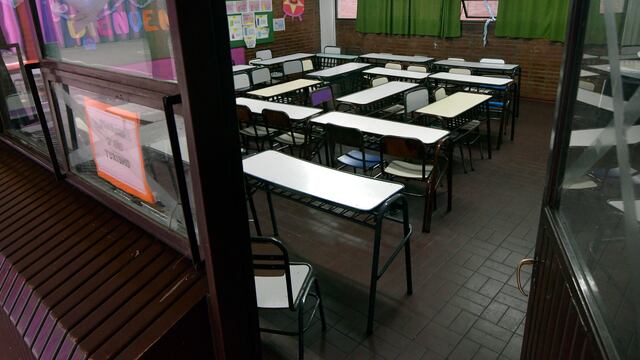 Ctera anunció un paro docente a nivel nacional por un conflicto con un maestro sindicalista en Chubut.