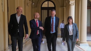 Parte del Gabinete anunció la nueva medida en medio del conflicto aeronáutico (Gentileza)