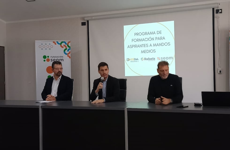 Con la presencia de Viotti, inició el programa de Formación para Aspirantes a Mandos Medios