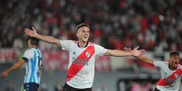 River y Racing se enfrentaron por un partido correspondiente a la fecha 22 de la Liga Profesional en el Monumentald e Núñez. Foto de Clarín.