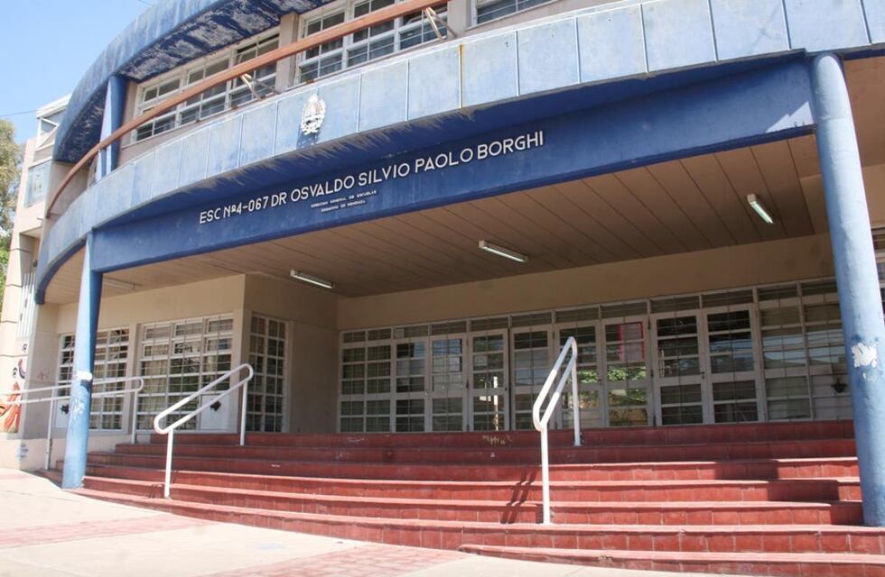 Prendieron fuego la Escuela Borghi de Ciudad