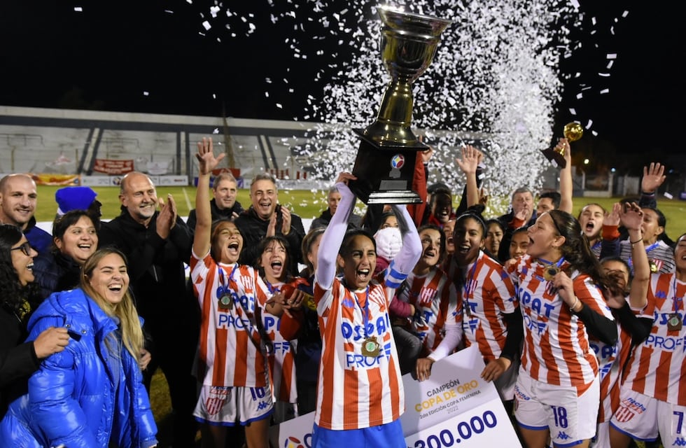 Unión de Santa Fe ganó la Copa Santa Fe femenina