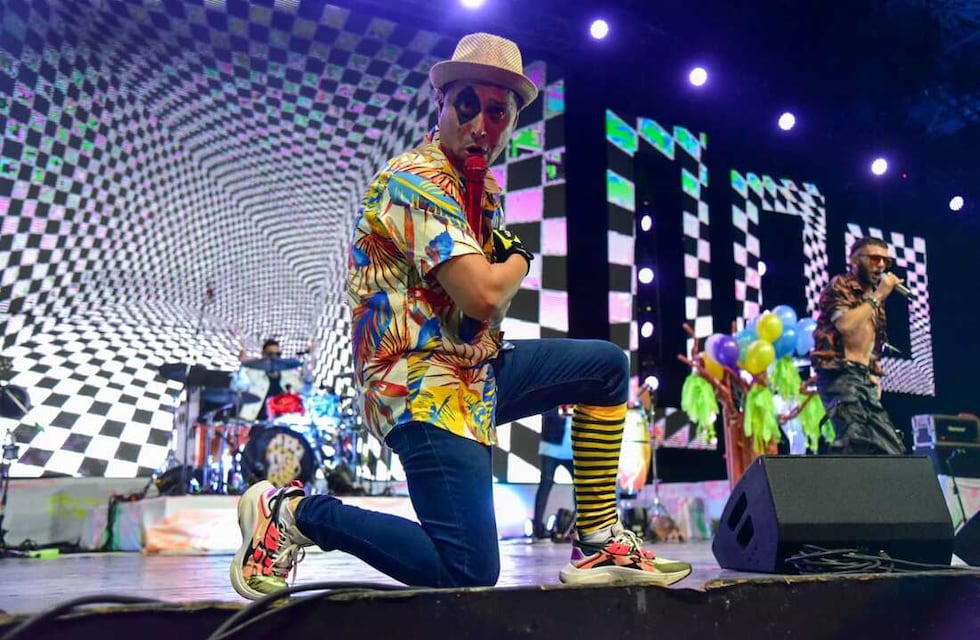 Héroes sin capa: Jeremías vendía vasos de fernet para armar su banda y Los Caligaris lo sorprendieron