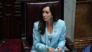 La vicepresidenta Victoria Villarruel quiere que los senadores definan sobre sus dietas (Foto Clarín)