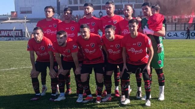 Sporting empató ante Liniers 0 a 0 en el comienzo del Clausura. (Foto: Fútbol de Punta).