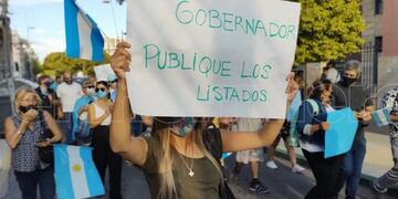 San Luis se manifestó contra las "Vacunas Vip"