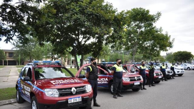 Entregaron móviles a la policía municipal de Tafí Viejo