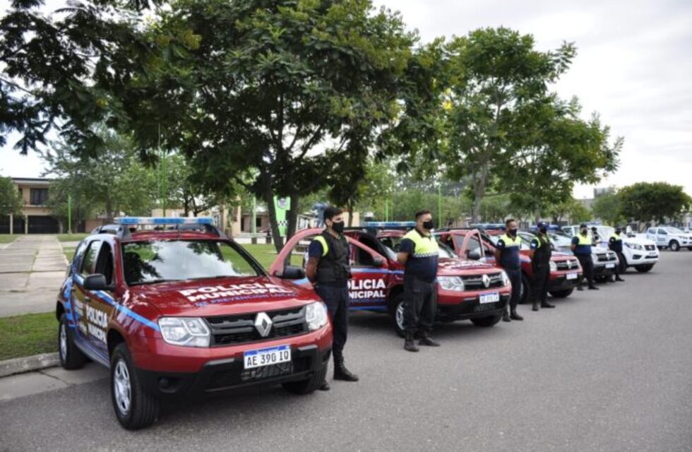 Entregaron móviles a la policía municipal de Tafí Viejo