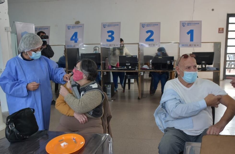 Cosquín comenzó este viernes la campaña de vacunación antigripal