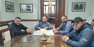 La Municipalidad de Tres Arroyos firmó convenio con la UOCRA seccional Azul
