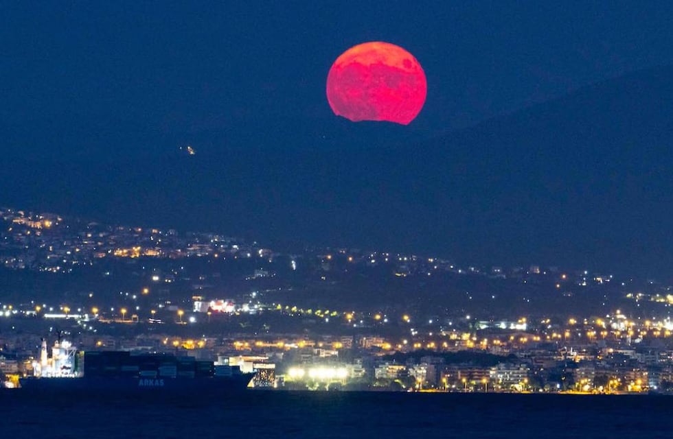 Luna de Esturión: cuándo es, qué significa y el por qué de su nombre