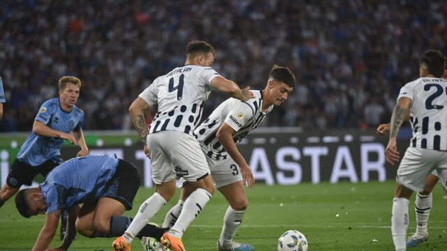 Talleres y Belgrano disputaron un clásico intenso en el Kempes (Javier Ferreyra / La Voz).