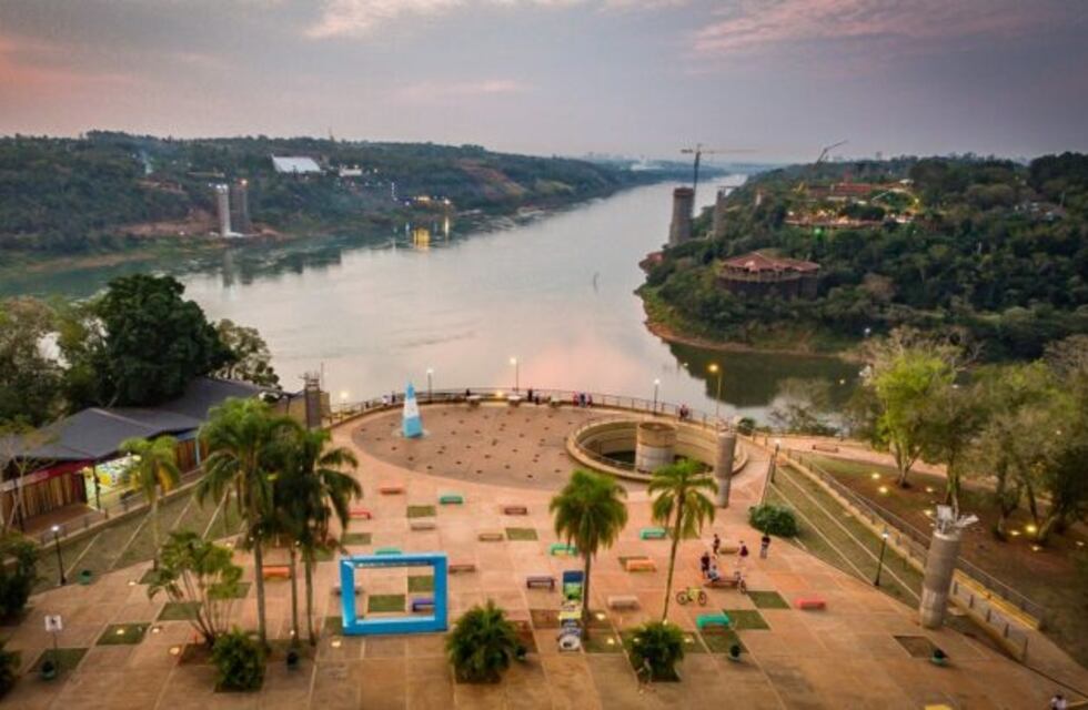 Puerto Iguazú sufrió varias cancelaciones en este feriado largo
