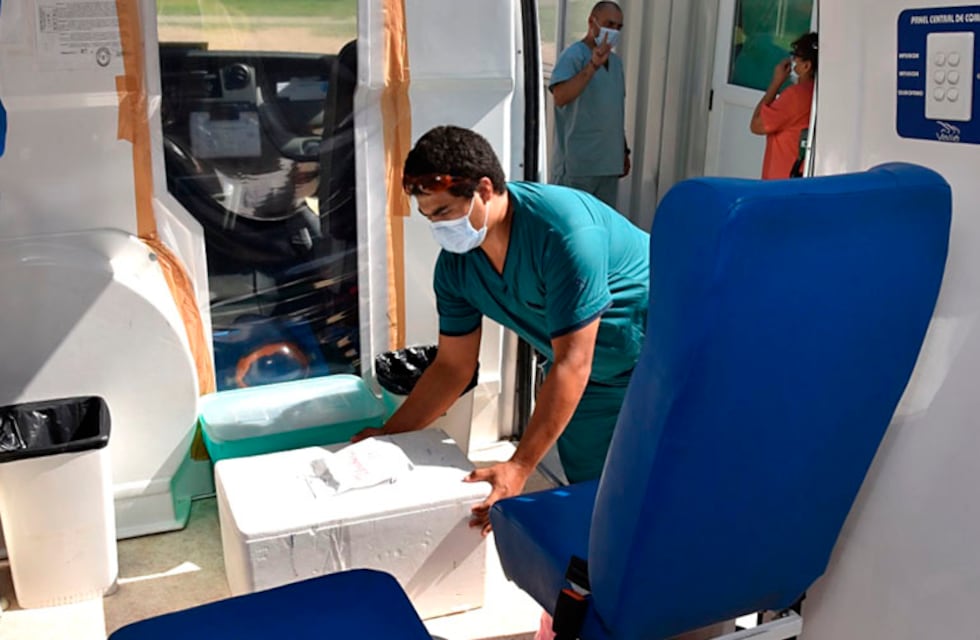 Llegaron a La Pampa 4.500 dosis de la vacuna Sinopharm producida en China