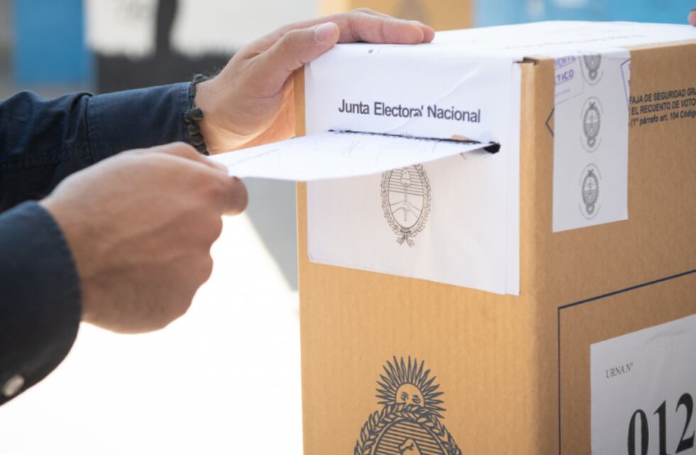 Paso 2023: quienes son los precandidatos a intendente de Paraná