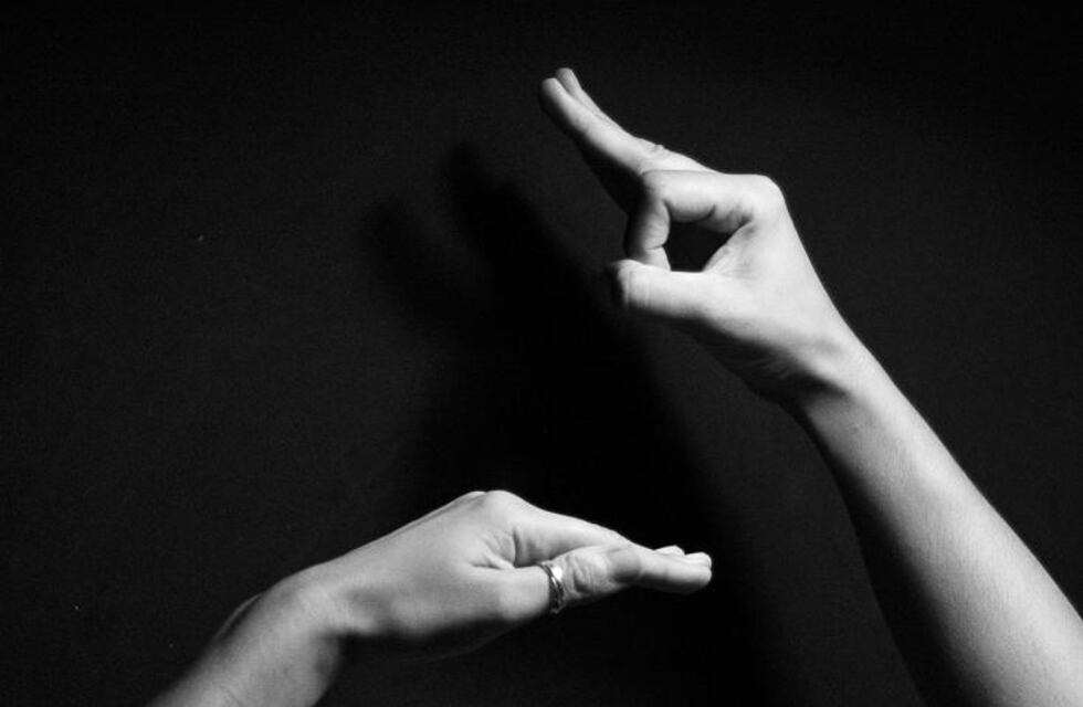 Se presentará el Cuadernillo Introductorio de Lengua de Señas Argentina en la Feria del Libro de Tres Arroyos